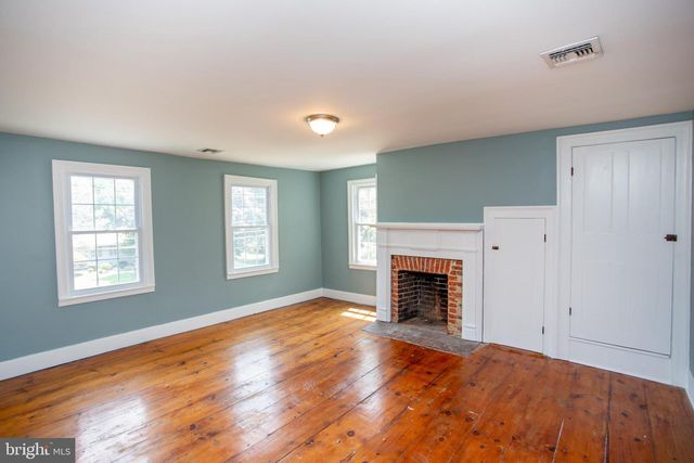 173 OLD CRANBURY RD, East Windsor, NJ 08512