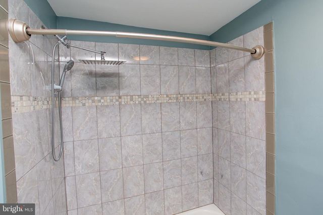 173 OLD CRANBURY RD, East Windsor, NJ 08512