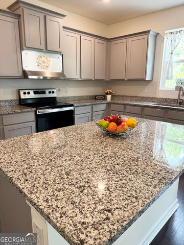 692 Whitman Lane, Stockbridge, GA 30281