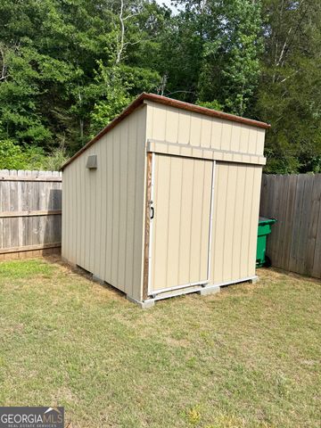 692 Whitman Lane, Stockbridge, GA 30281