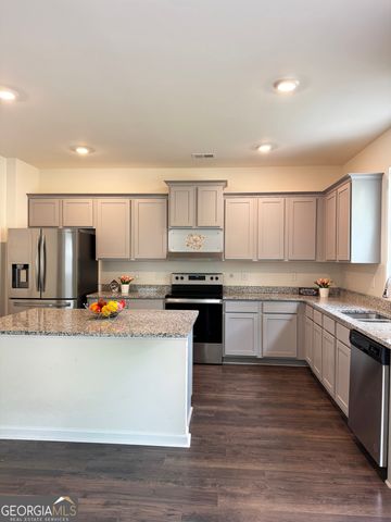 692 Whitman Lane, Stockbridge, GA 30281