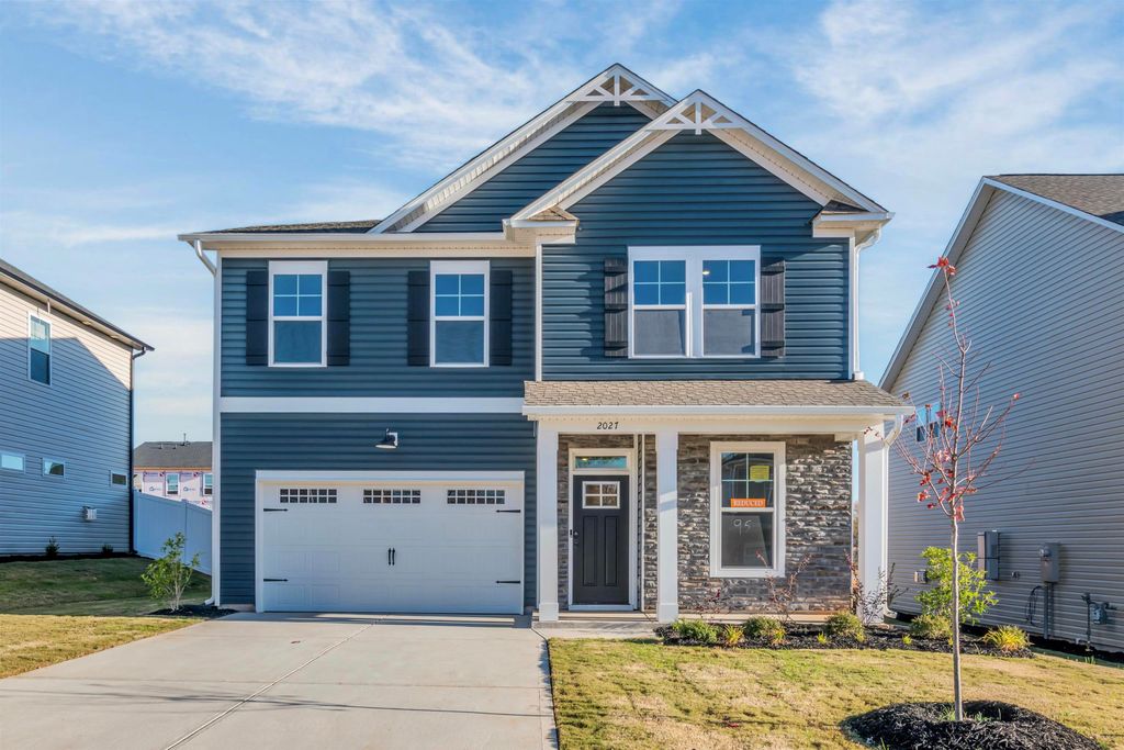 2027 Halton Oaks Drive, Spartanburg, SC 29303