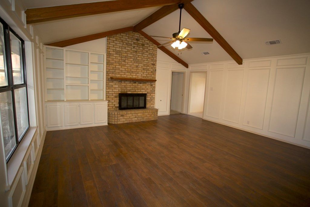 Image 5 of property listing at 3438 Grandview Drive, San Angelo, TX 76903