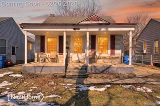 26214 Pennie Street, Dearborn Heights, MI 48125