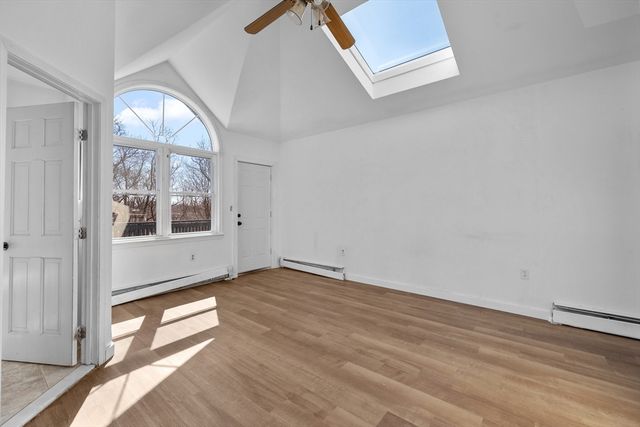 38 11th Ave, Haverhill, MA 01830