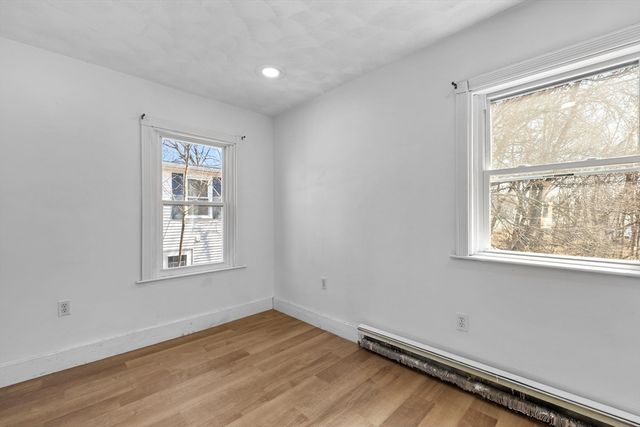 38 11th Ave, Haverhill, MA 01830