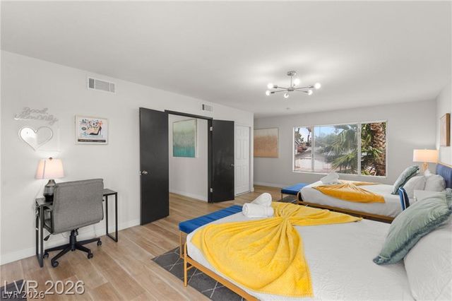 3839 Boca Chica Avenue, Las Vegas, NV 89120