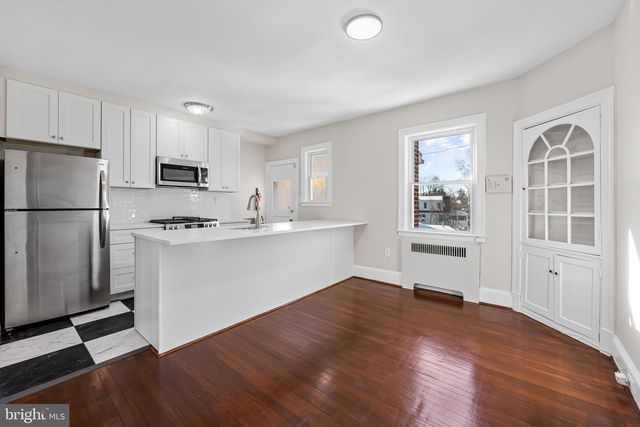 500 PARK AVE W, Towson, MD 21204