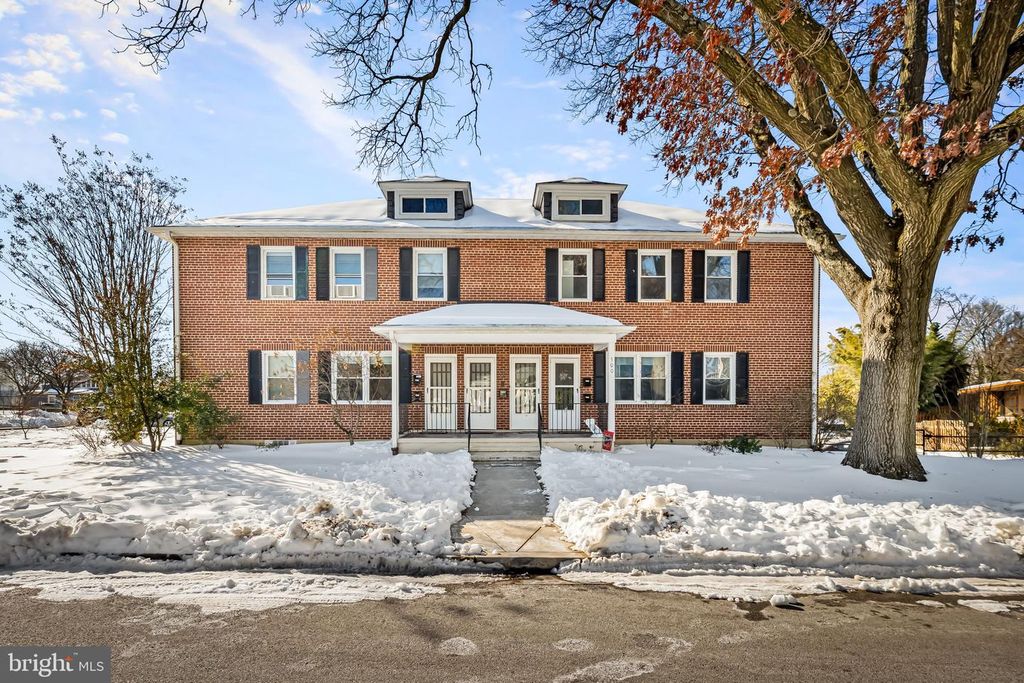 500 PARK AVE W, Towson, MD 21204