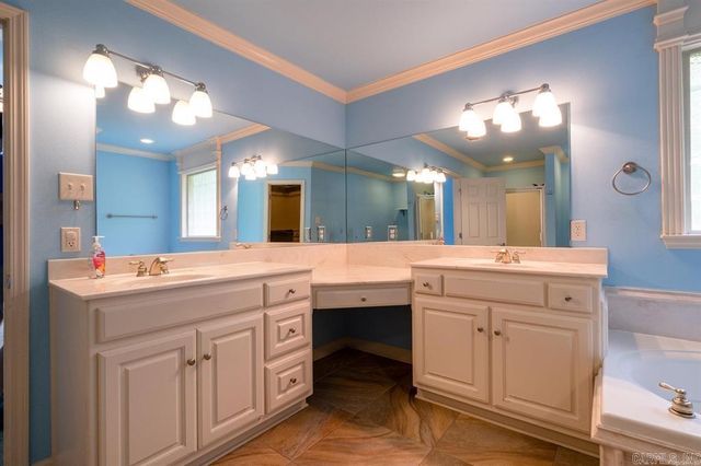 6949 Austin Bay Court, Sherwood, AR 72120