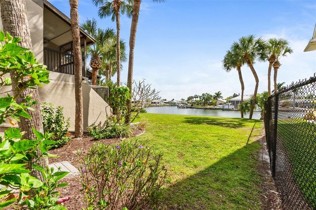 1028 APOLLO BEACH BOULEVARD 21, Apollo Beach, FL 33572