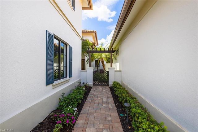 16460 Talis Park DR, Naples, FL 34110