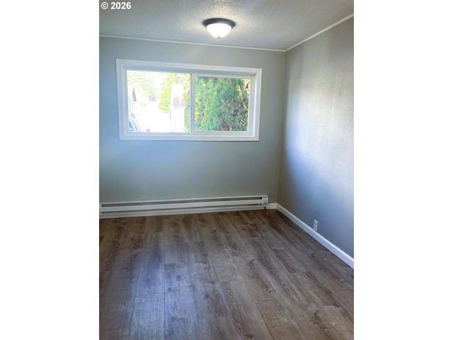 507 CLARK St, Kelso, WA 98626