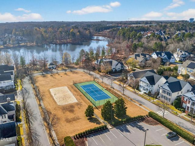 118 Linden Park Lane, Cary, NC 27519