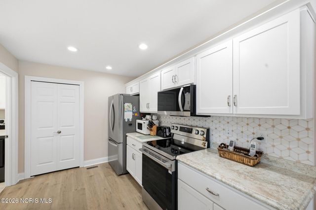 1506 Bristow Court, Defiance, OH 43512