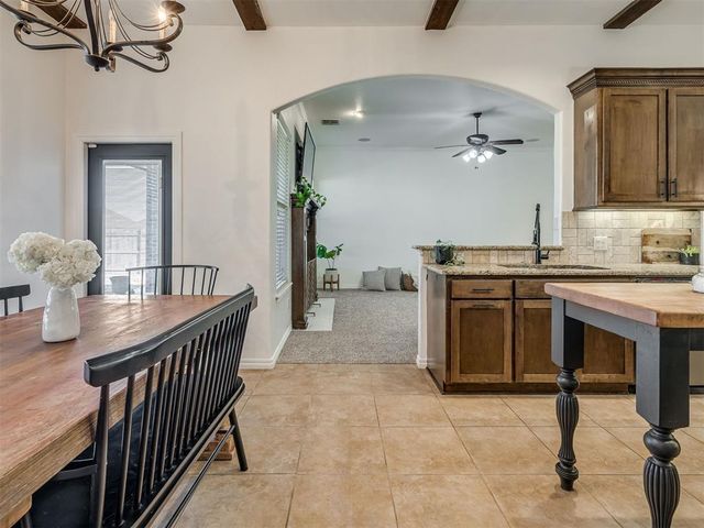 9105 NW 89th Street, Yukon, OK 73099