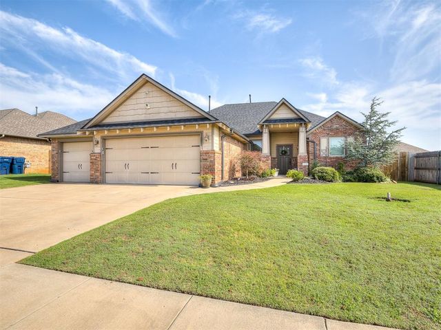 9105 NW 89th Street, Yukon, OK 73099