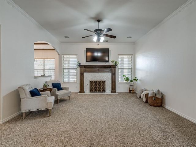 9105 NW 89th Street, Yukon, OK 73099