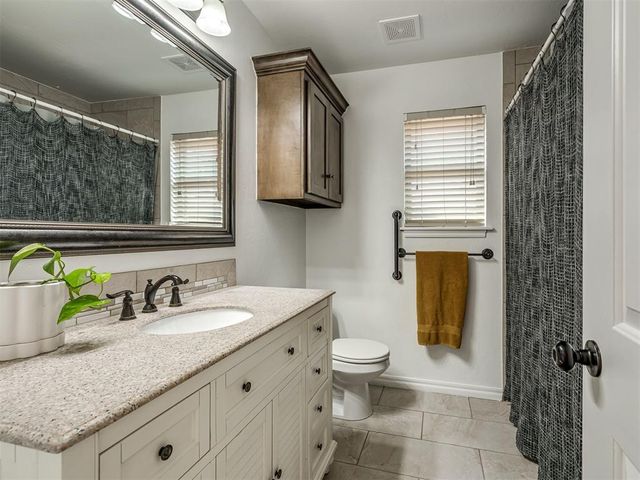 9105 NW 89th Street, Yukon, OK 73099