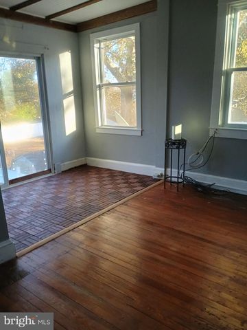 6421 CEDONIA AVE, Baltimore, MD 21206