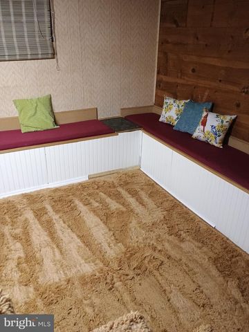 6421 CEDONIA AVE, Baltimore, MD 21206