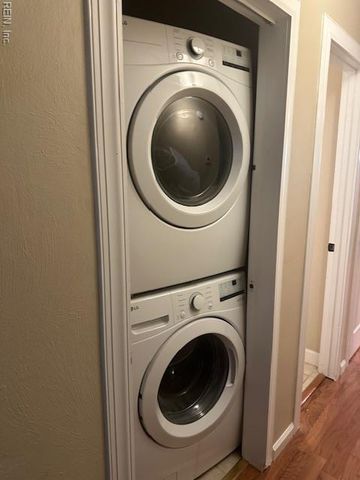 3858 Wake CIR, Norfolk, VA 23513