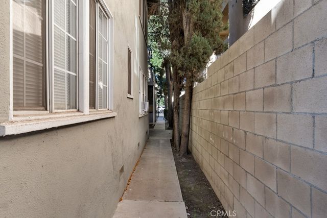 14622 Sylvan, Van Nuys, CA 91411