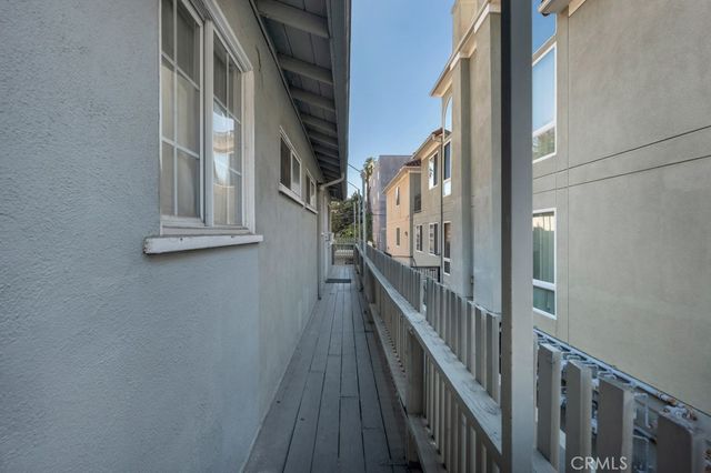 14622 Sylvan, Van Nuys, CA 91411