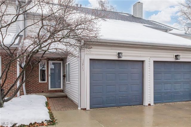 13411 Larchmere Boulevard 303, Shaker Heights, OH 44120