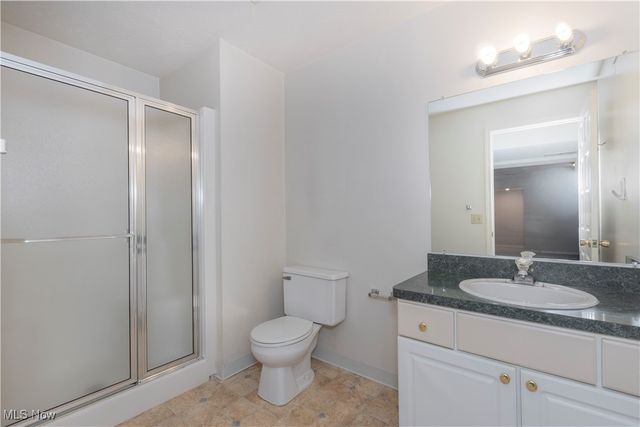 13411 Larchmere Boulevard 303, Shaker Heights, OH 44120