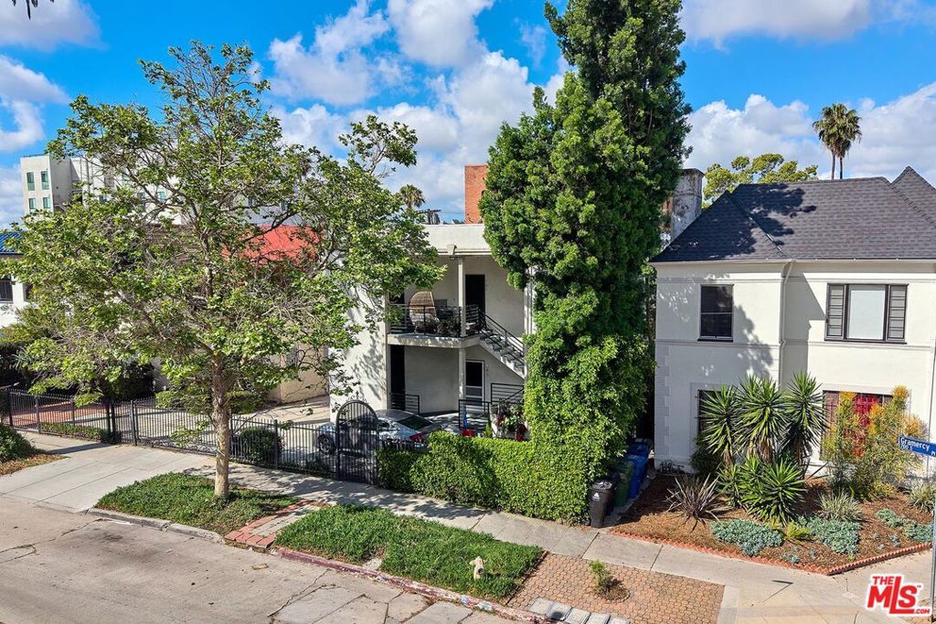 705 S Gramercy Place, Los Angeles, CA 90005