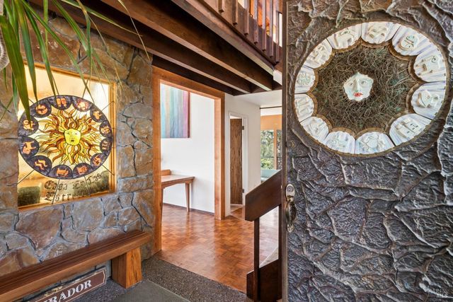 40 El Mirador Dr, Nicasio, CA 94946