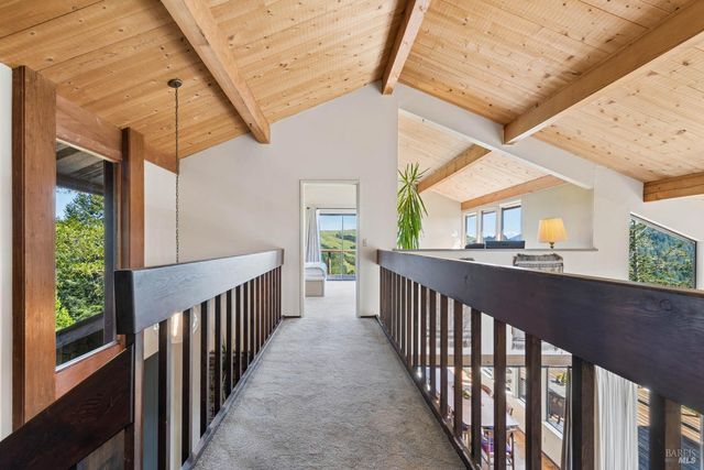 40 El Mirador Dr, Nicasio, CA 94946