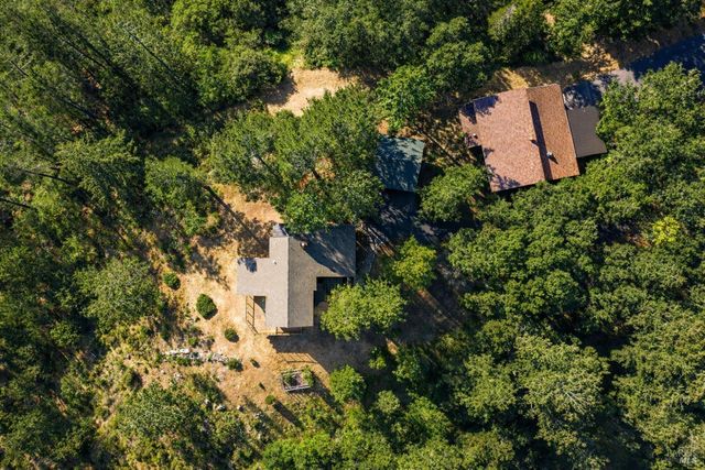 40 El Mirador Dr, Nicasio, CA 94946