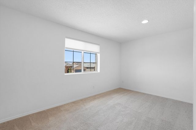 923 Zafiro Road SE, Rio Rancho, NM 87124