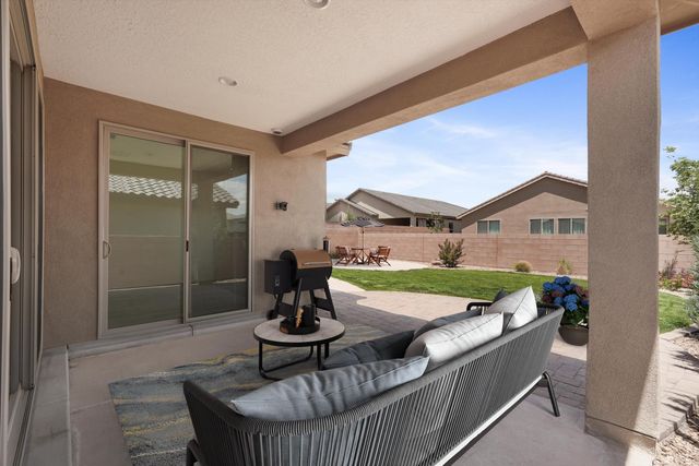 923 Zafiro Road SE, Rio Rancho, NM 87124