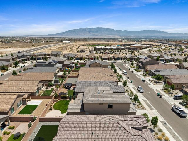923 Zafiro Road SE, Rio Rancho, NM 87124