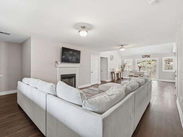 10071 Fortune Ridge RD, Bent Mountain, VA 24059