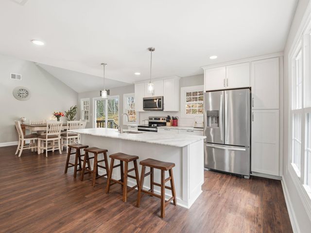 10071 Fortune Ridge RD, Bent Mountain, VA 24059