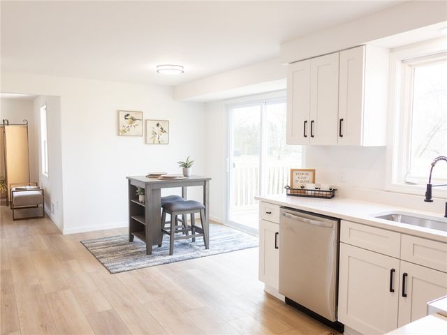 65 Hazel Bark, Gates, NY 14606