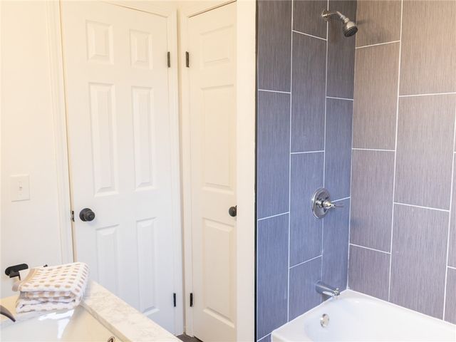 65 Hazel Bark, Gates, NY 14606