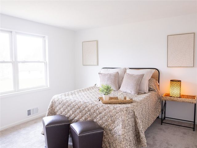 65 Hazel Bark, Gates, NY 14606