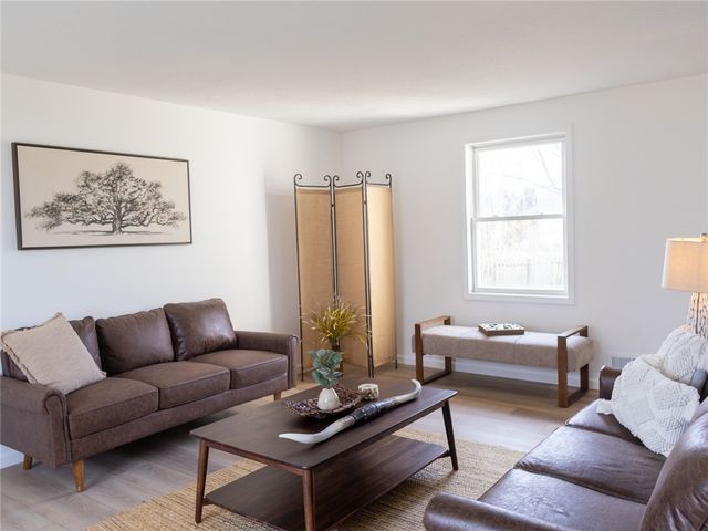 65 Hazel Bark, Gates, NY 14606