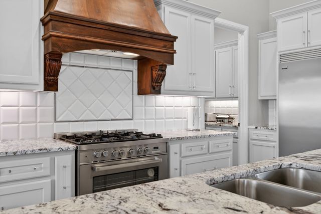 125 Signature Court, Weatherford, TX 76087