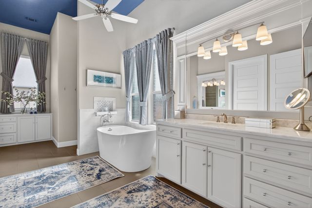 125 Signature Court, Weatherford, TX 76087