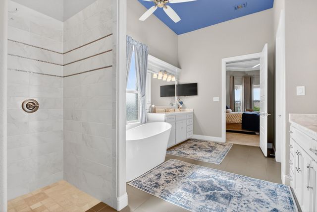 125 Signature Court, Weatherford, TX 76087