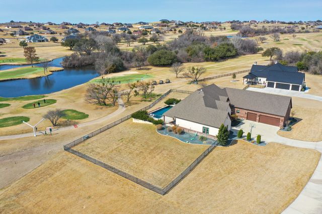 125 Signature Court, Weatherford, TX 76087