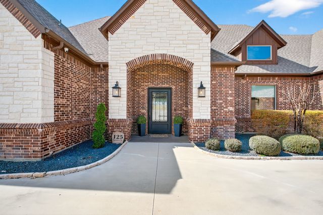 125 Signature Court, Weatherford, TX 76087