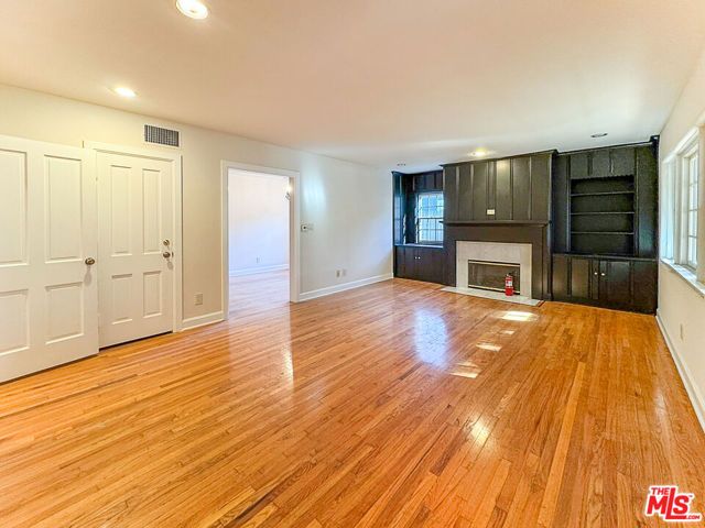 2445 22nd Street, Santa Monica, CA 90405