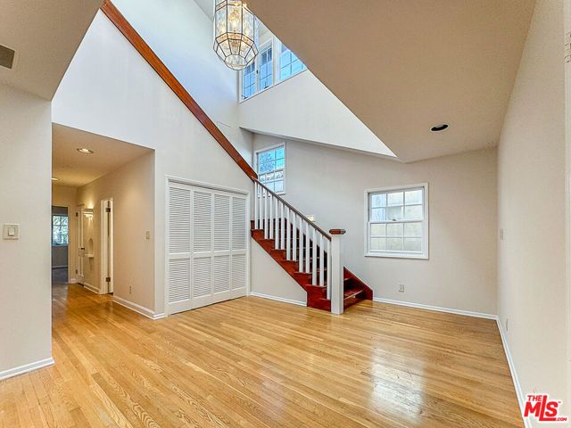 2445 22nd Street, Santa Monica, CA 90405